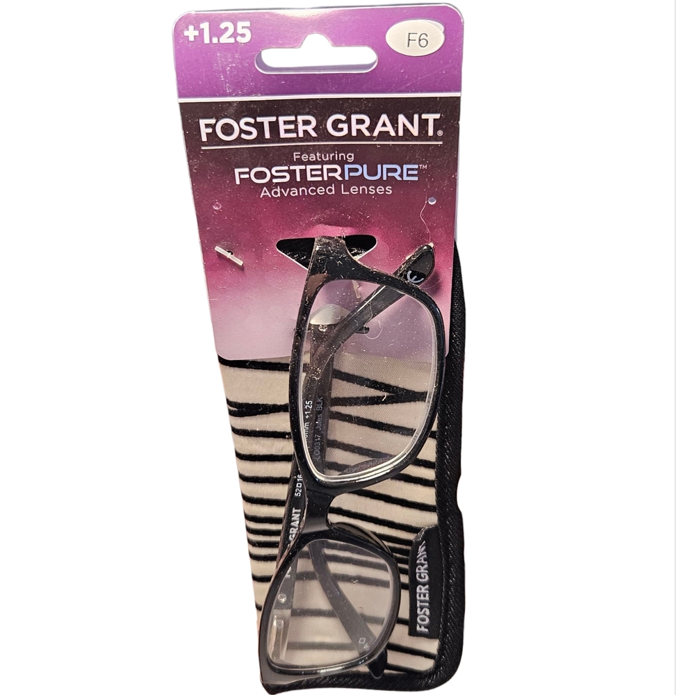 Foster Grant +1.25 Reading Glasses – Black Frame with Striped Case